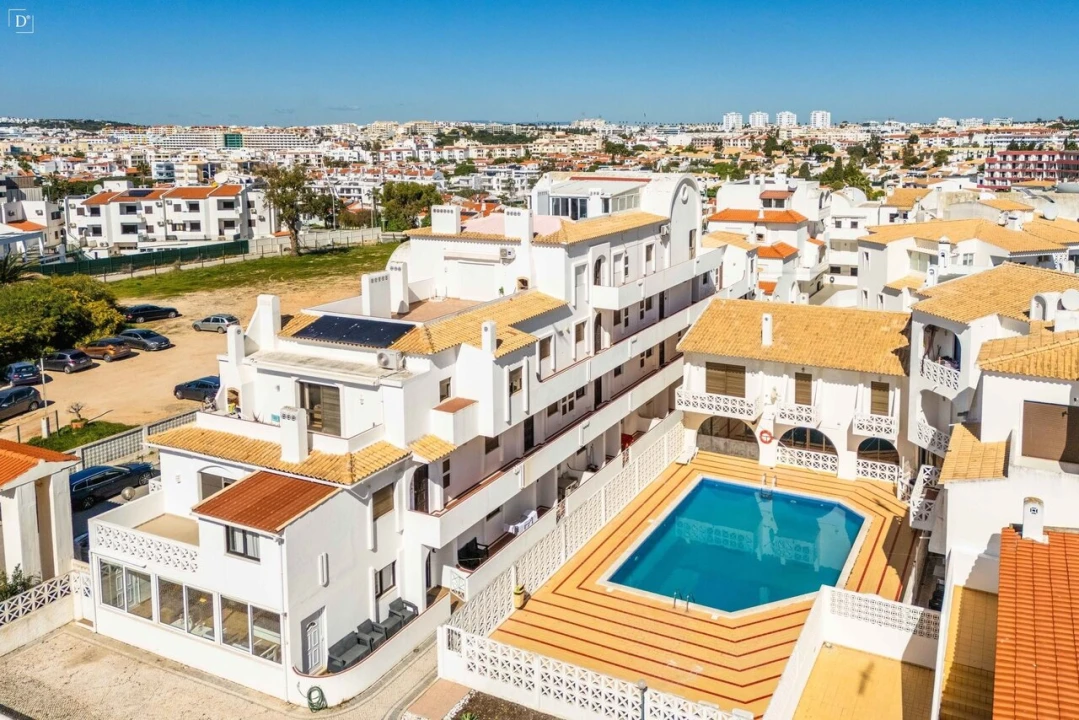 Apartamento T2 para Venda em Albufeira e Olhos de Água Foto 7