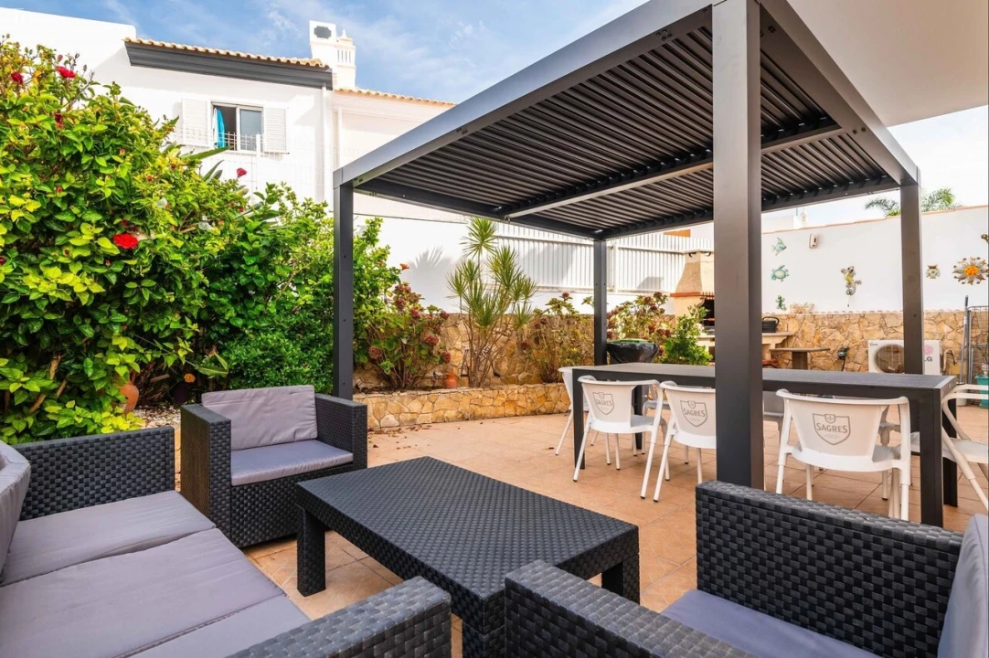 Moradia T4 para Venda em Albufeira e Olhos de Água Foto 27