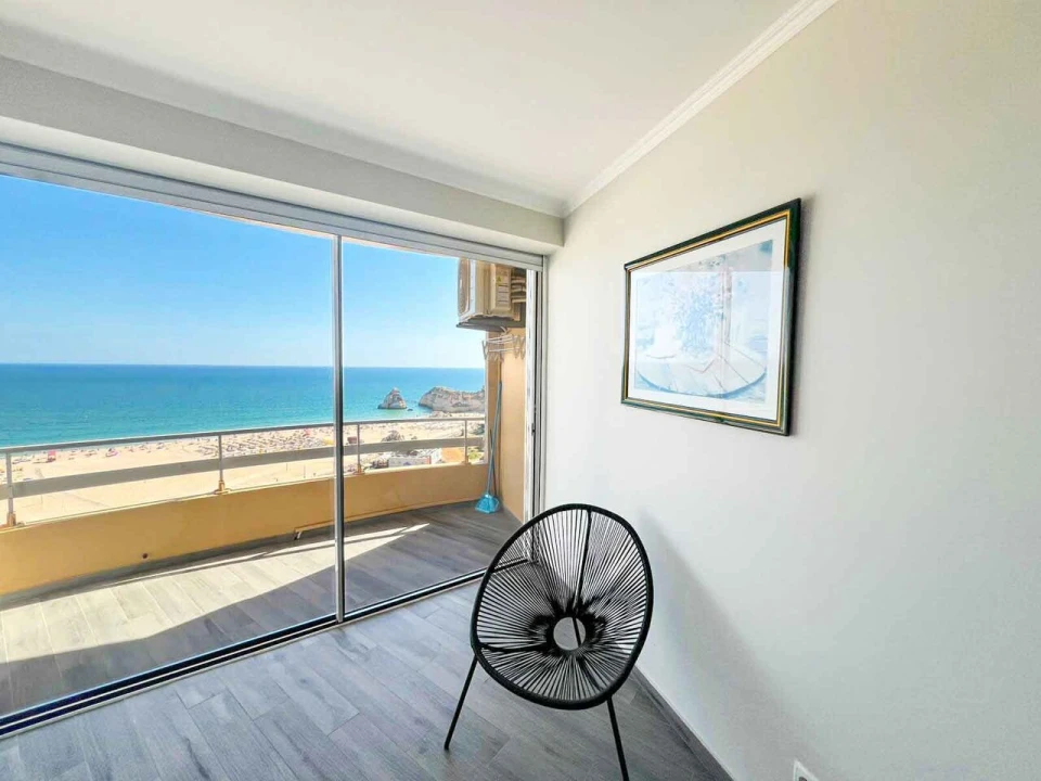 Apartamento T2 para Venda em Portimão Foto 10