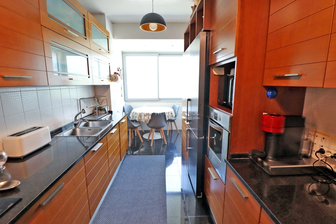 Apartamento T3 para Venda em Algés, Linda-A-Velha e Cruz Quebrada-Dafundo Foto 26