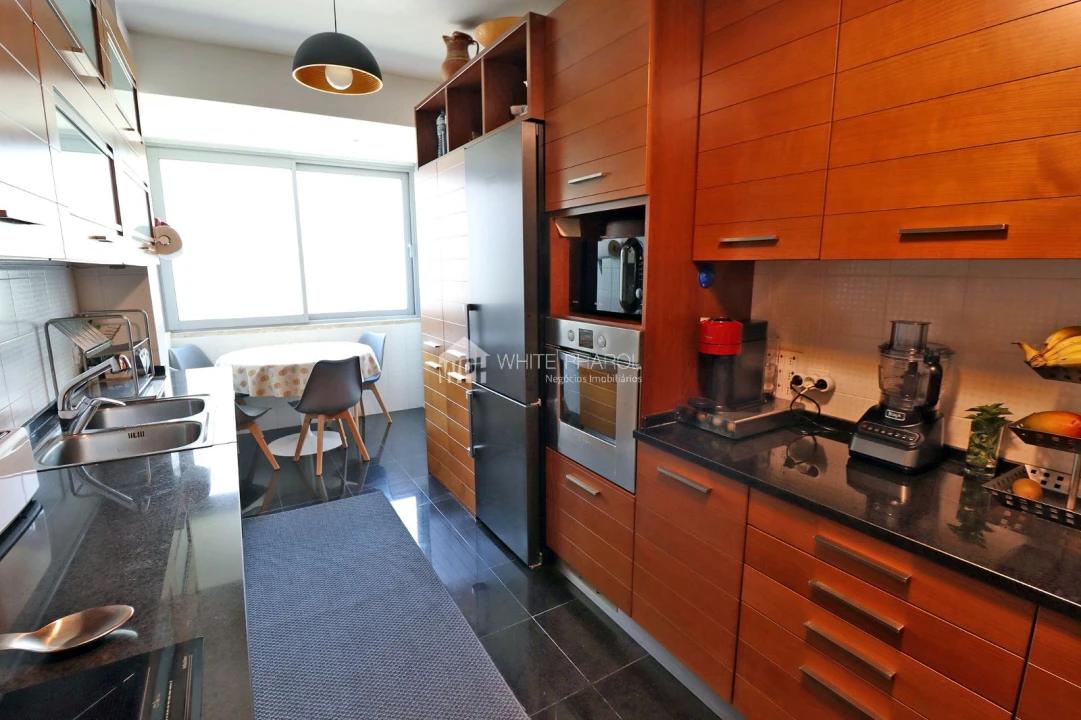 Apartamento T3 para Venda em Algés, Linda-A-Velha e Cruz Quebrada-Dafundo Foto 29