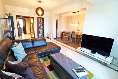 Apartamento T3 para Venda em Algés, Linda-A-Velha e Cruz Quebrada-Dafundo