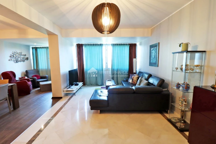 Apartamento T3 para Venda em Algés, Linda-A-Velha e Cruz Quebrada-Dafundo Foto 3