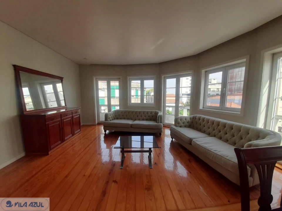 Apartamento T3 para Arrendamento em Bonfim Foto 4