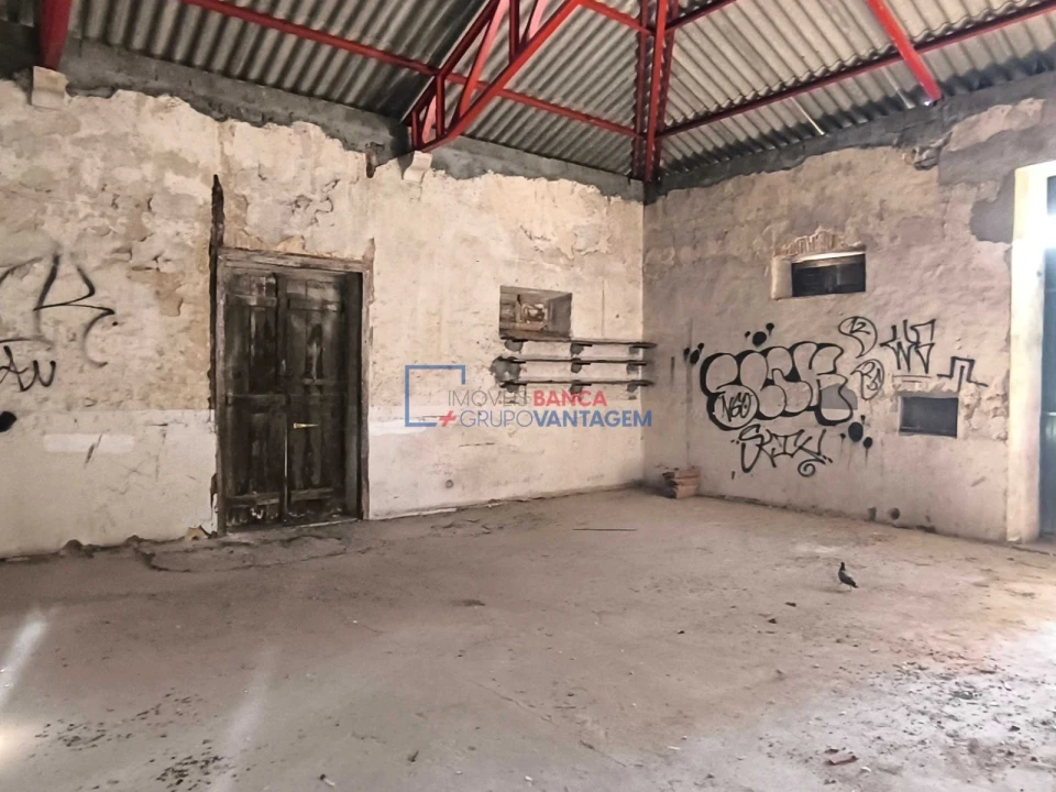 Armazém para Venda em Alcanena e Vila Moreira Foto 6