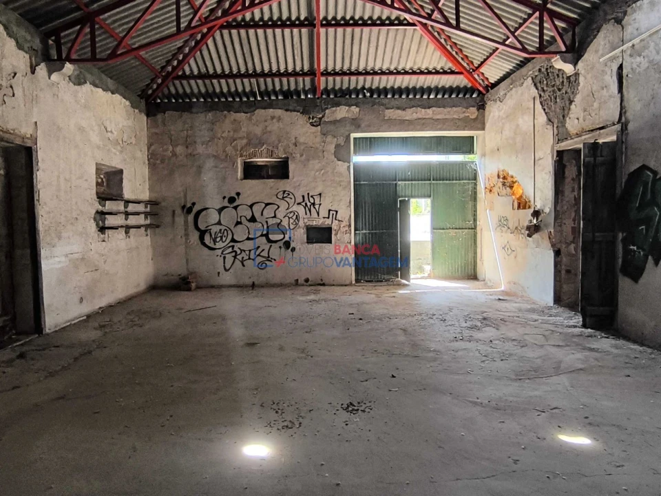 Armazém para Venda em Alcanena e Vila Moreira Foto 12