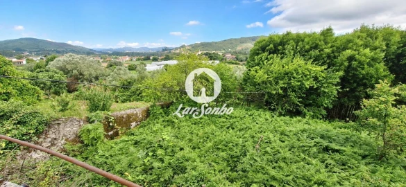 Moradia T3 para Venda em Barroselas e Carvoeiro