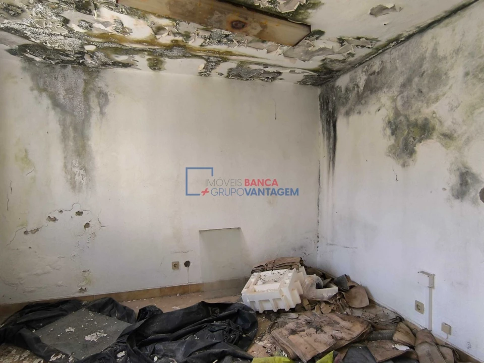 Armazém para Venda em Alcanena e Vila Moreira Foto 6