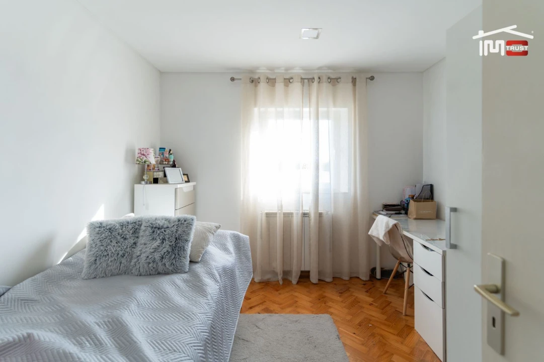 Moradia T3 para Arrendamento em Fatima Foto 17