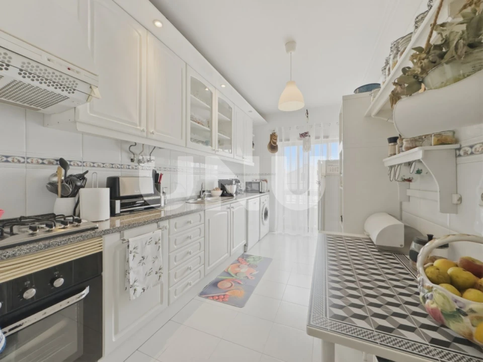 Apartamento T3 para Venda em Carregado e Cadafais Foto 10