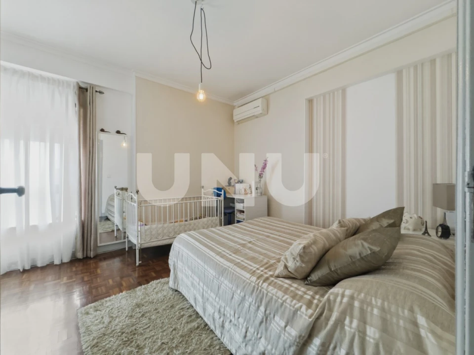 Apartamento T3 para Venda em Carregado e Cadafais Foto 16