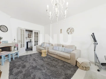 Apartamento T3 para Venda em Carregado e Cadafais