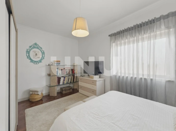 Apartamento T3 para Venda em Carregado e Cadafais Foto 14