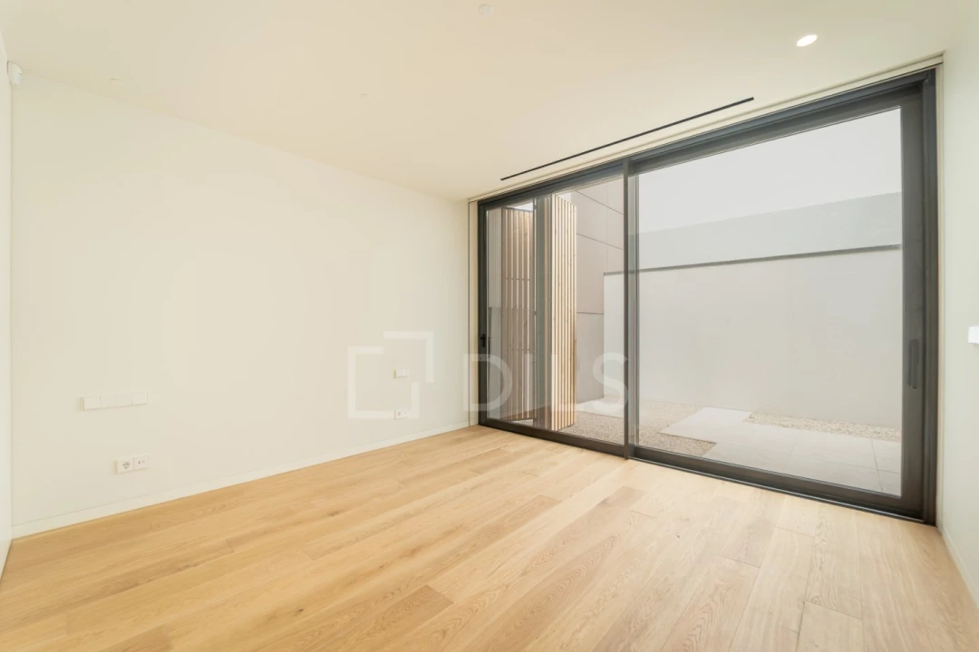 Apartamento T4 para Venda em Aldoar, Foz do Douro e Nevogilde Foto 31