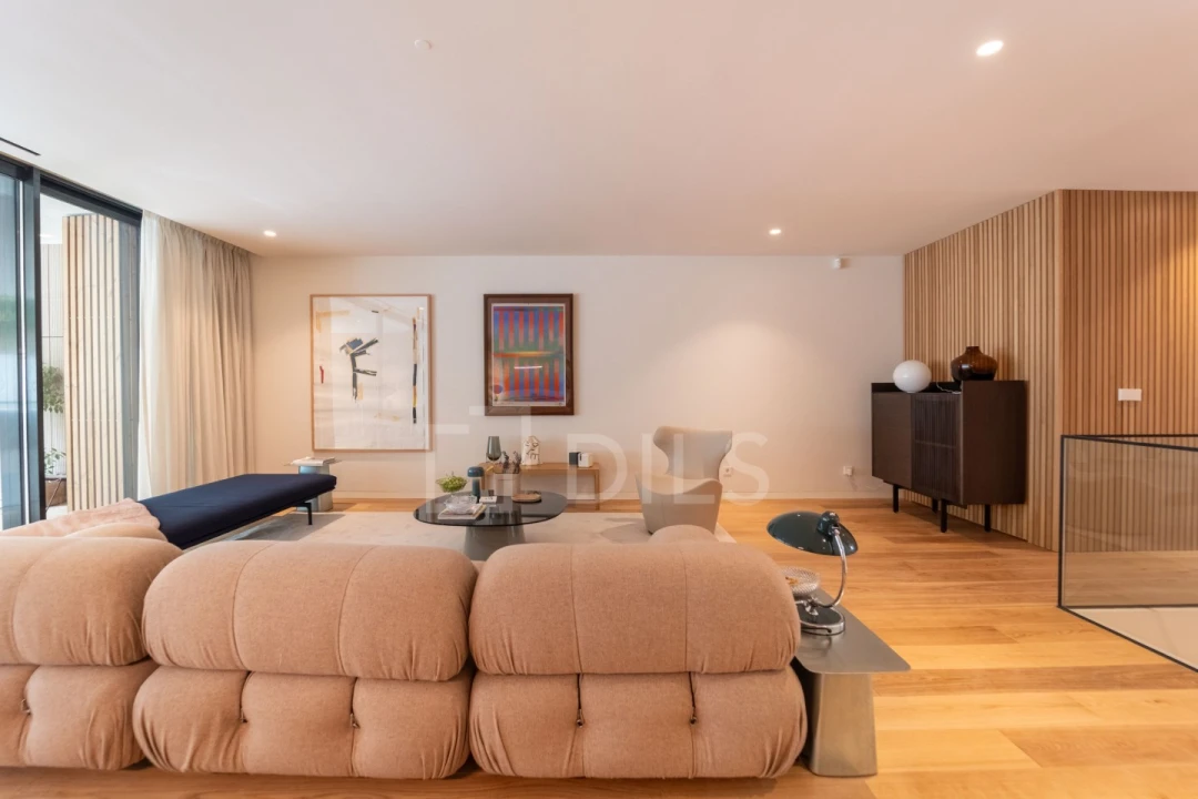 Apartamento T4 para Venda em Aldoar, Foz do Douro e Nevogilde Foto 13