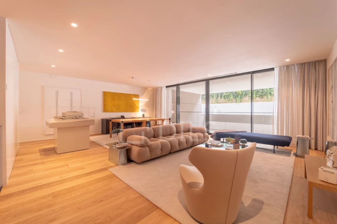 Apartamento T4 para Venda em Aldoar, Foz do Douro e Nevogilde Foto 14
