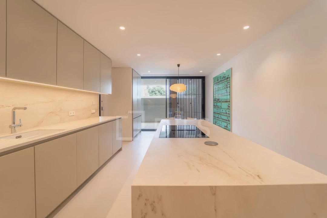 Apartamento T4 para Venda em Aldoar, Foz do Douro e Nevogilde Foto 15