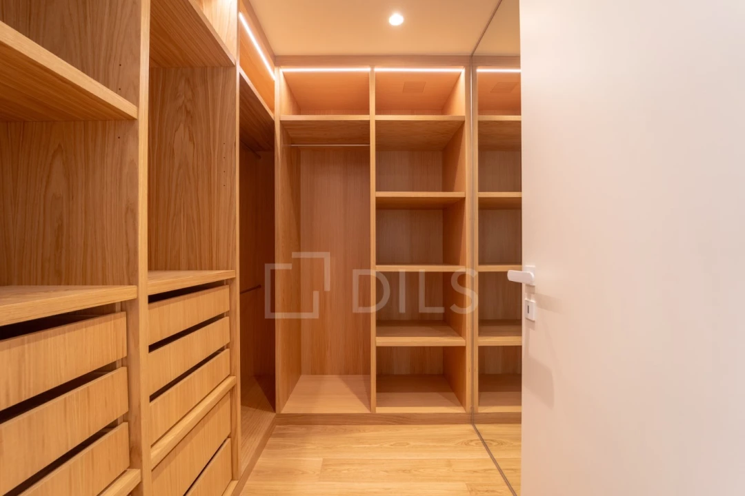 Apartamento T4 para Venda em Aldoar, Foz do Douro e Nevogilde Foto 50