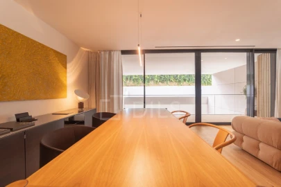 Apartamento T4 para Venda em Aldoar, Foz do Douro e Nevogilde
