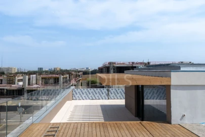 Apartamento T4 para Venda em Aldoar, Foz do Douro e Nevogilde