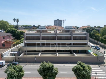 Apartamento T4 para Venda em Aldoar, Foz do Douro e Nevogilde