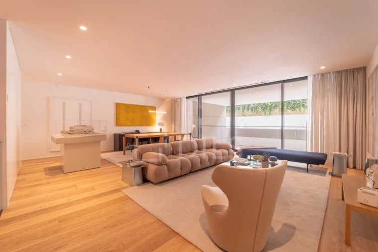 Apartamento T4 para Venda em Aldoar, Foz do Douro e Nevogilde Foto 14