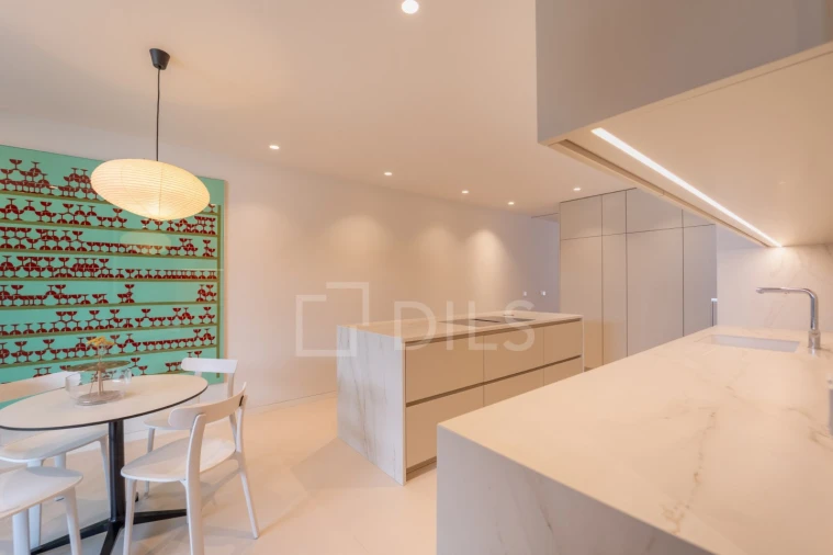 Apartamento T4 para Venda em Aldoar, Foz do Douro e Nevogilde Foto 18