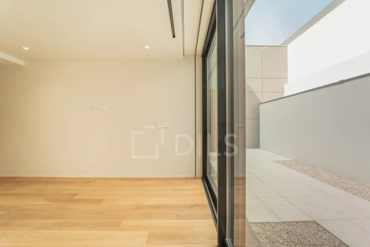 Apartamento T4 para Venda em Aldoar, Foz do Douro e Nevogilde Foto 35