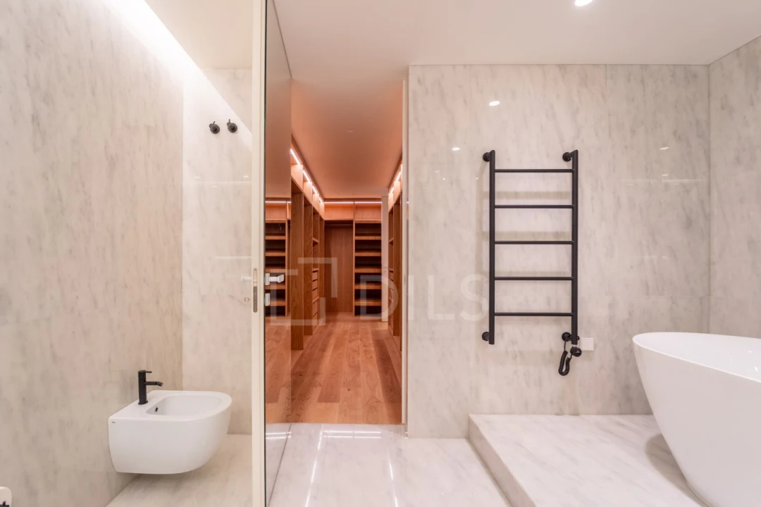 Apartamento T4 para Venda em Aldoar, Foz do Douro e Nevogilde Foto 50