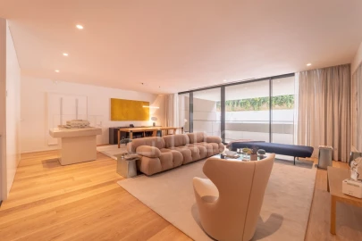 Apartamento T4 para Venda em Aldoar, Foz do Douro e Nevogilde