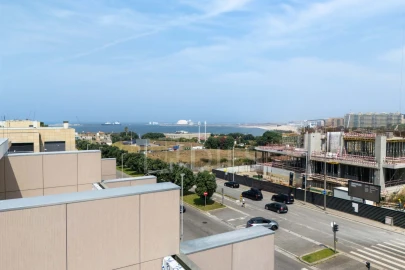 Apartamento T4 para Venda em Aldoar, Foz do Douro e Nevogilde