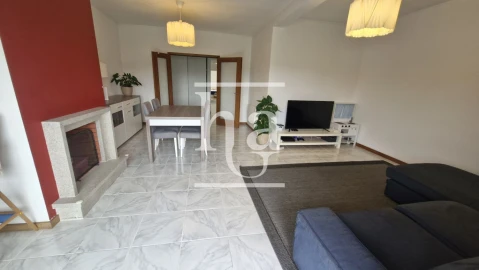 Apartamento T3 para Venda em Gulpilhares e Valadares