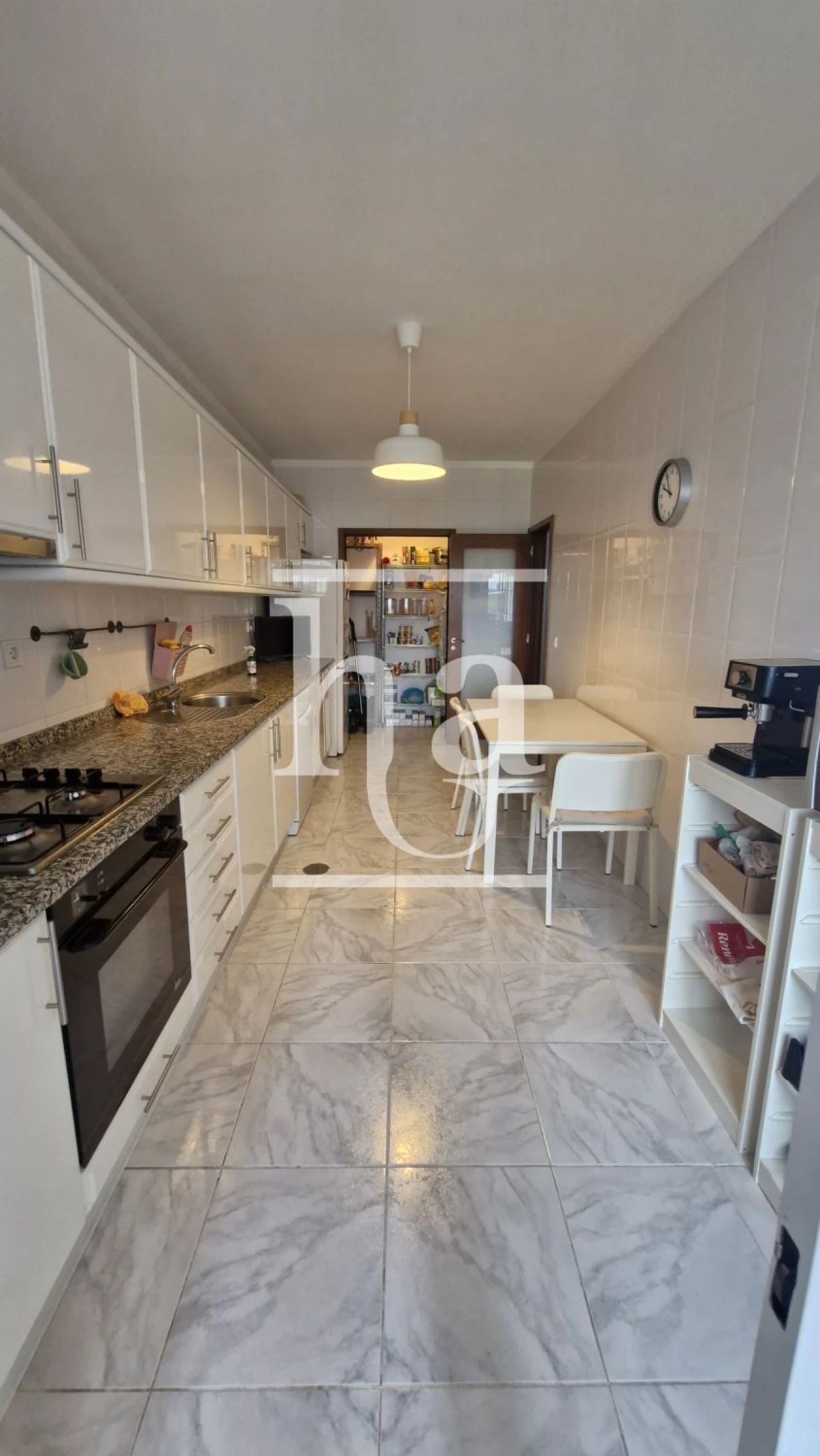 Apartamento T3 para Venda em Gulpilhares e Valadares Foto 1
