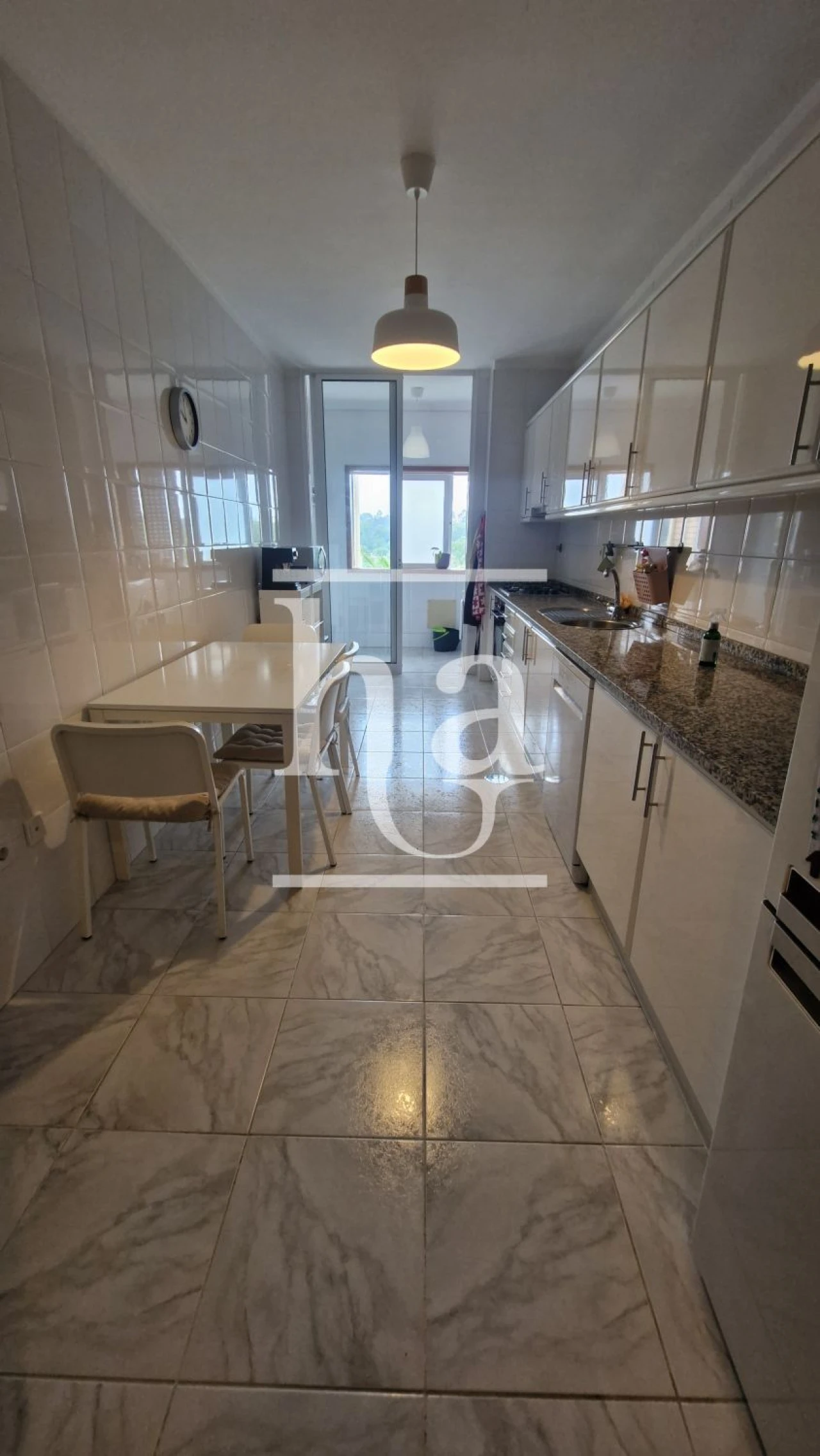 Apartamento T3 para Venda em Gulpilhares e Valadares Foto 2