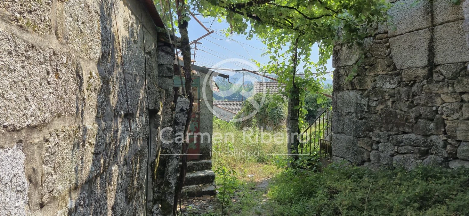 Moradia T4 para Venda em Moreira do Rei e Várzea Cova Foto 14