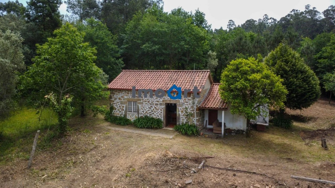 Moradia T2 para Venda em Fornelos e Queijada Foto 19