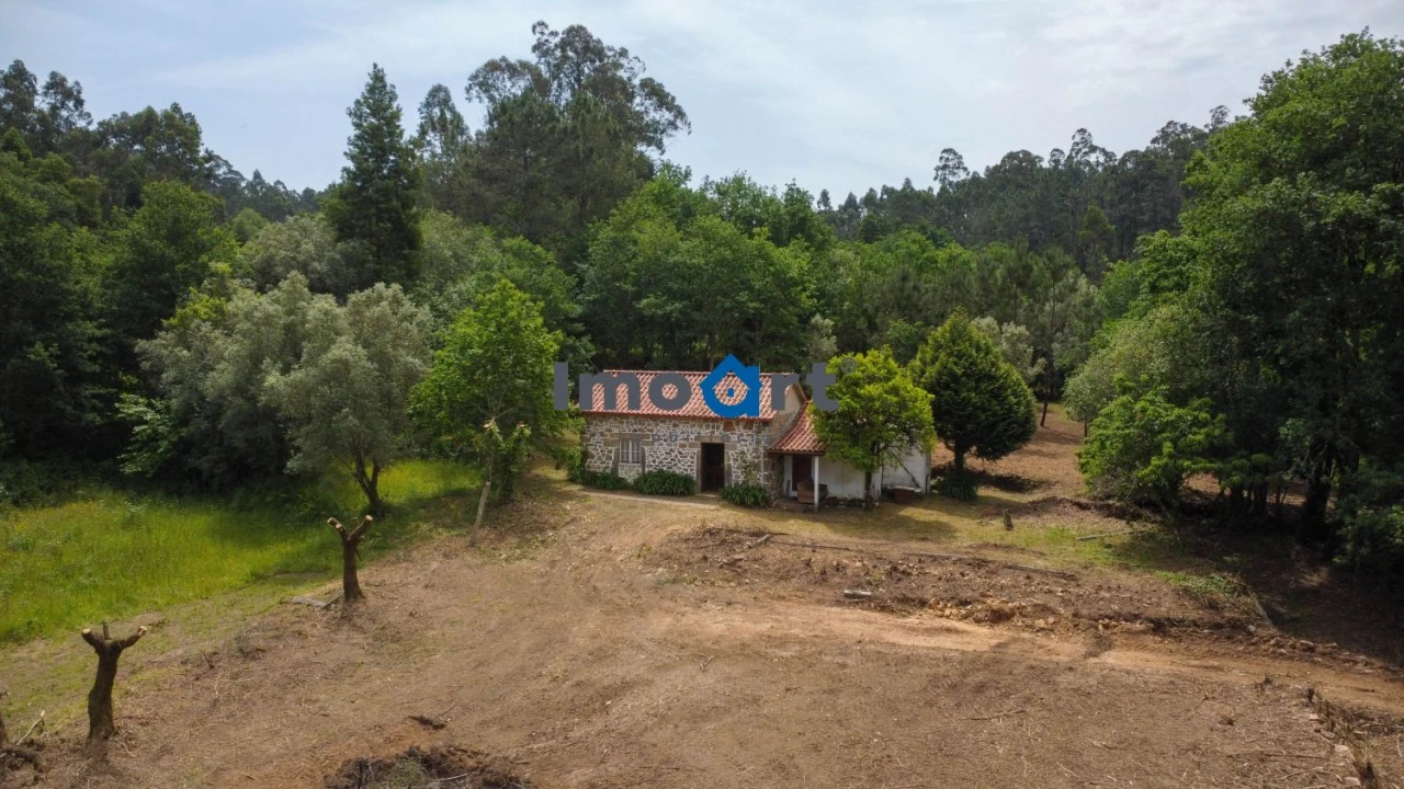 Moradia T2 para Venda em Fornelos e Queijada Foto 10