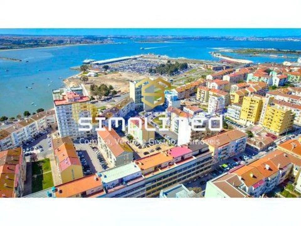 Apartamento T2 para Venda em Alto do Seixalinho, Santo André e Verderena Foto 3