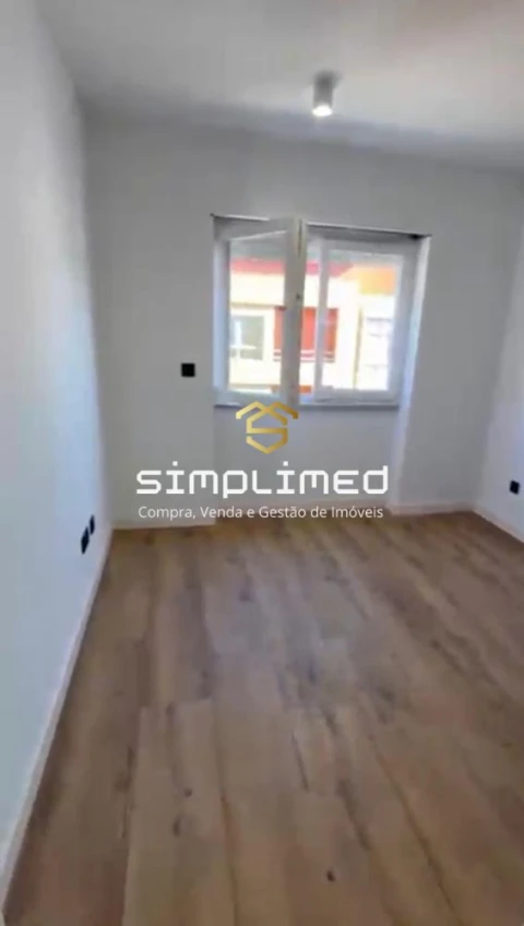 Apartamento T2 para Venda em Alto do Seixalinho, Santo André e Verderena