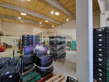 Loja para Venda em Vialonga