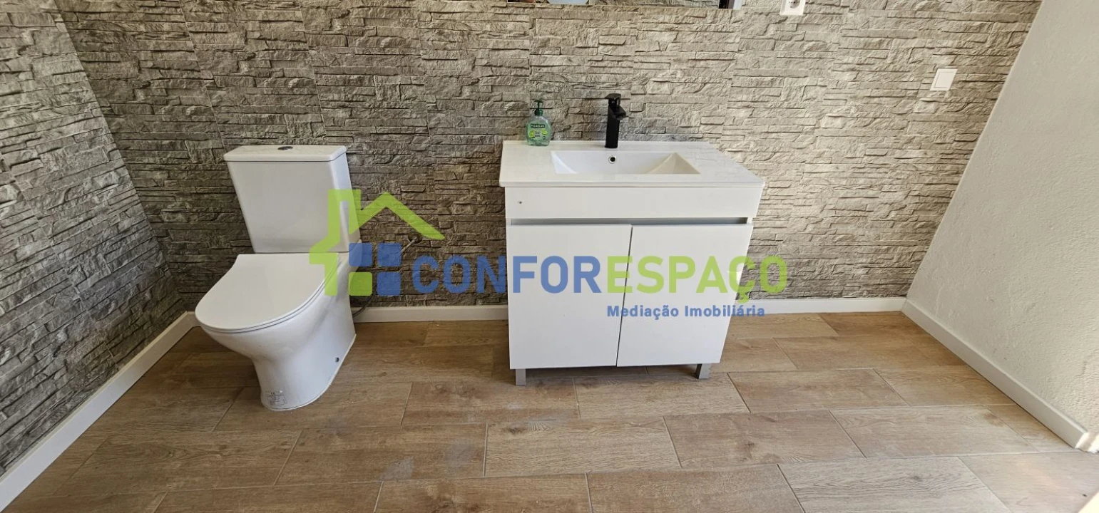 Moradia T3 para Venda em Lardosa Foto 19