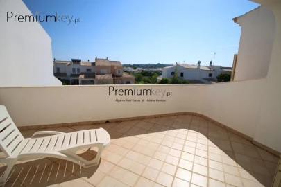 Moradia T5 para Venda em Albufeira e Olhos de Água