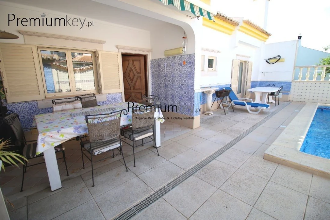 Moradia T5 para Venda em Albufeira e Olhos de Água Foto 39