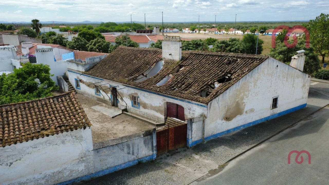 Moradia T6 para Venda em Cano Foto 1