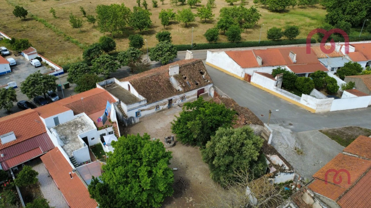 Moradia T6 para Venda em Cano Foto 17