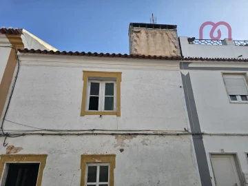Moradia T1 para Venda em Nossa Senhora da Conceição e São Bartolomeu