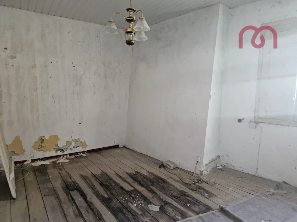 Moradia T1 para Venda em Nossa Senhora da Conceição e São Bartolomeu Foto 6