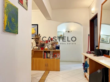 Apartamento T3 para Venda em Faro (Sé e São Pedro)