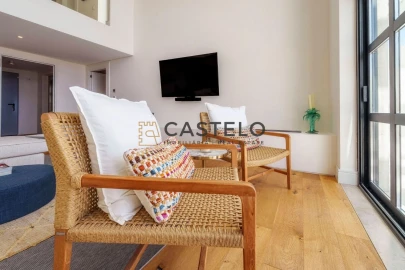 Moradia T4 para Venda em Santa Barbara de Nexe