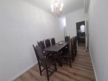 Apartamento T1 para Venda em Benfica